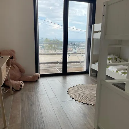 Skyline Villa *
