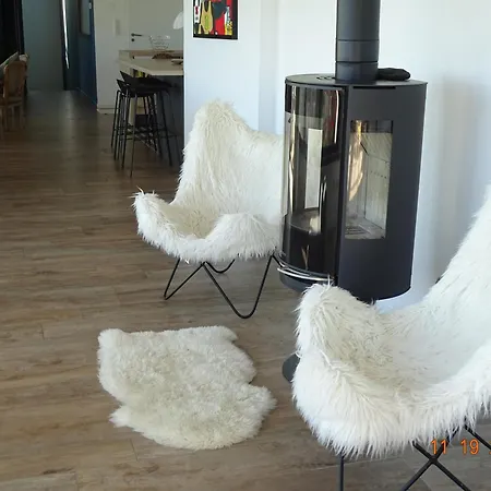 Villa Skyline
